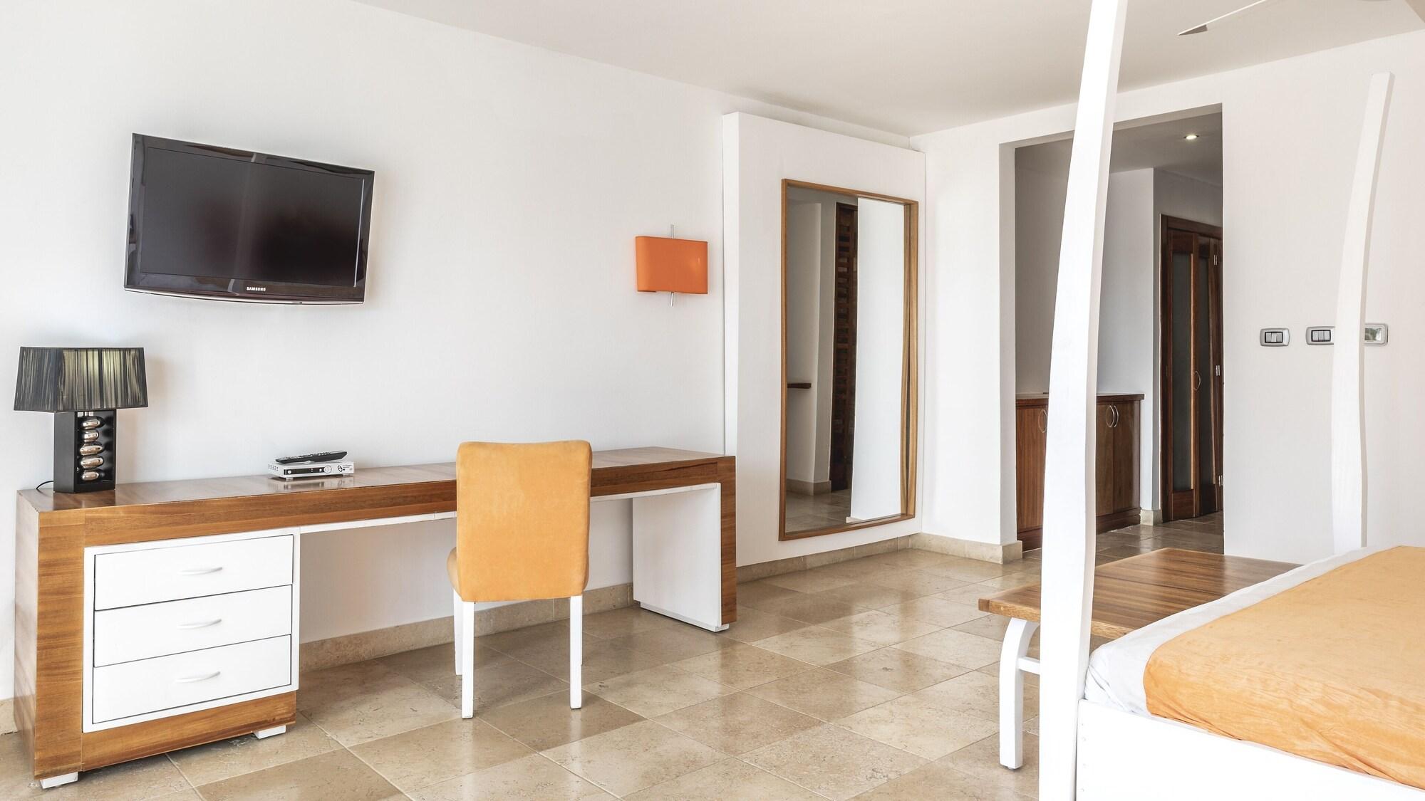 Be Live Experience Hamaca Suites Бока-Чика Экстерьер фото