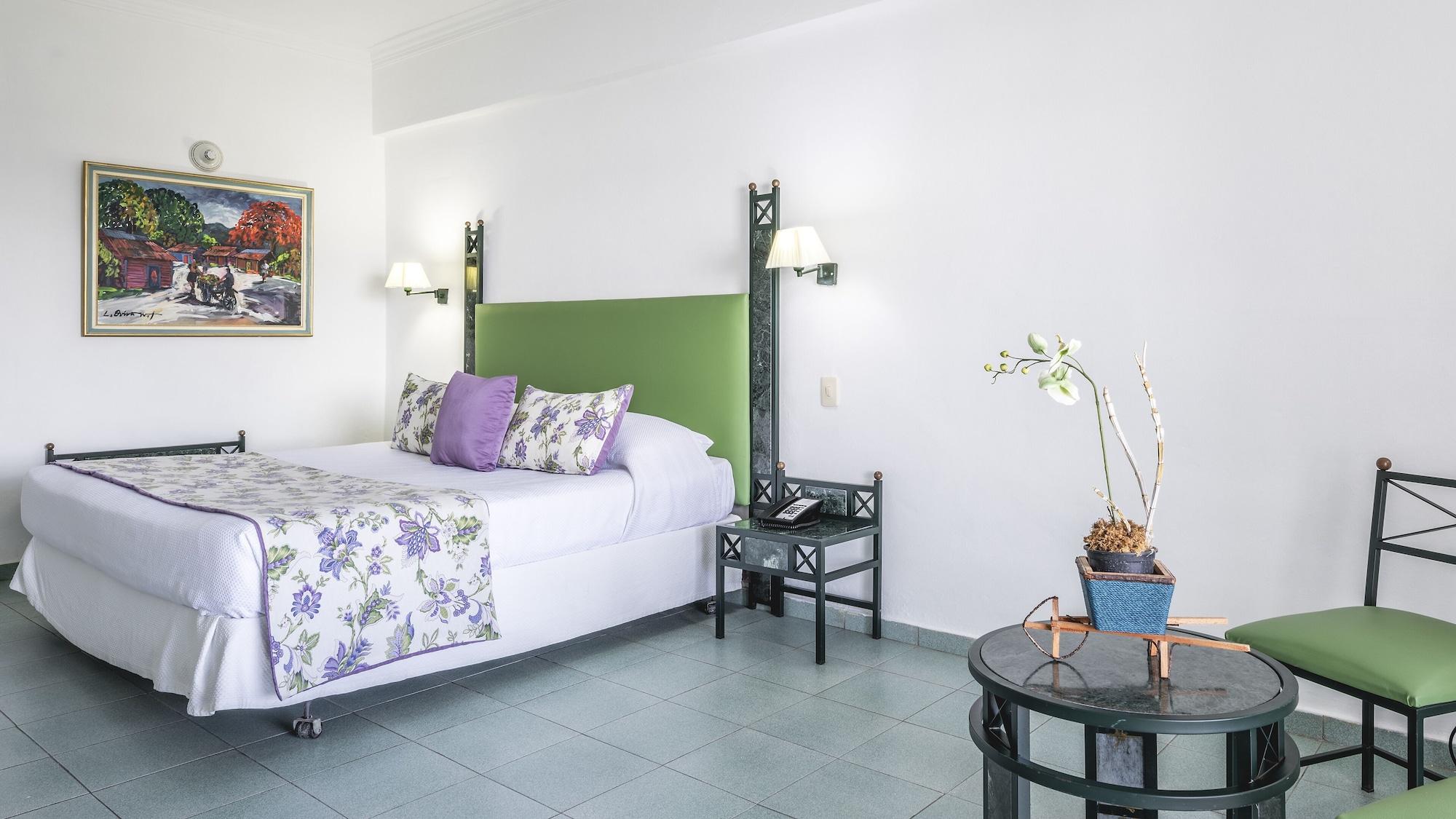 Be Live Experience Hamaca Suites Бока-Чика Экстерьер фото